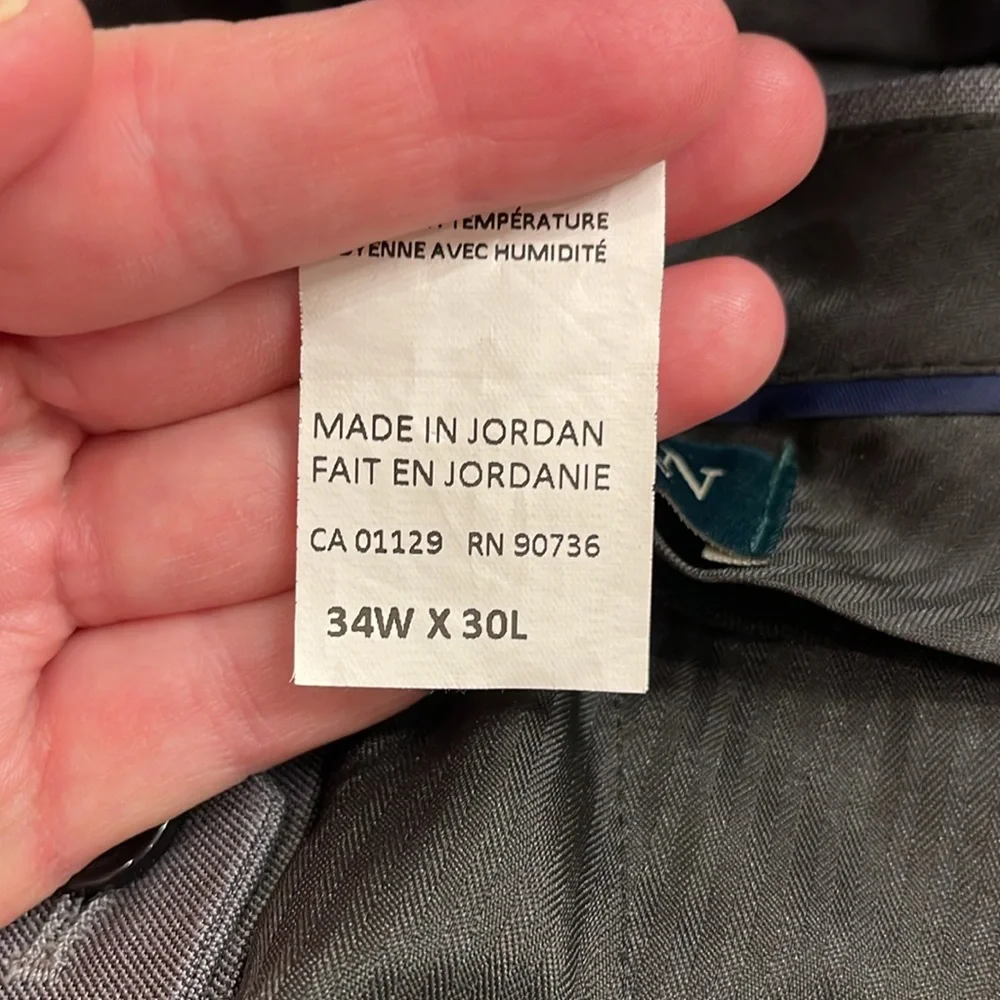Lauren By‎ Ralph Lauren Suit Separates Pants. Size 34W • 30L. Gray.